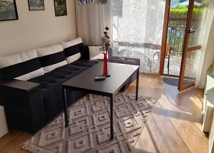 Alex Deluxe Apartman *